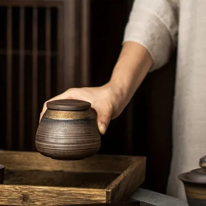 Mini urn