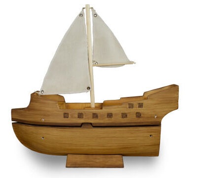 Urn zeilboot houtlook